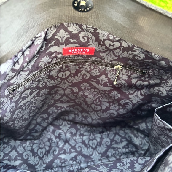 Harveys Release the Bats Hobo BNWT - Picture 5 of 7